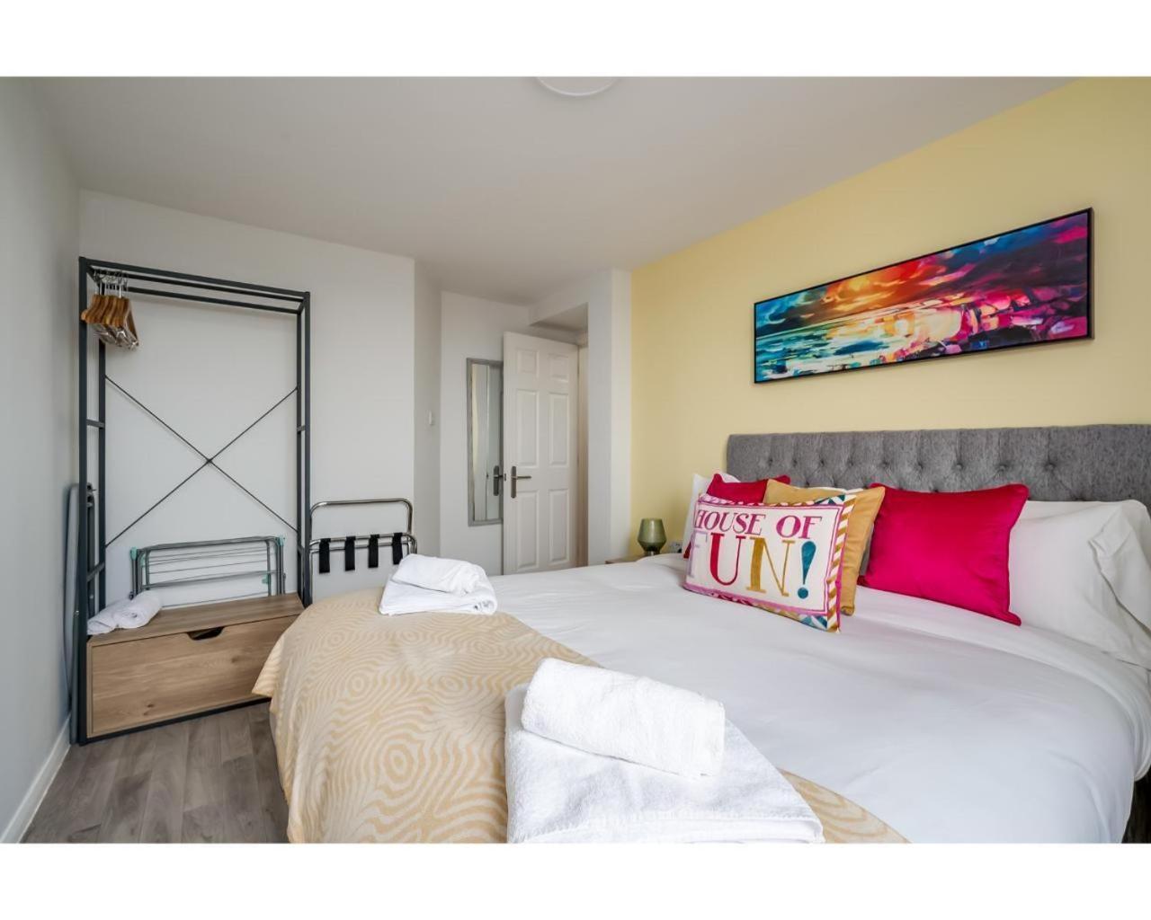 Central Belfast Apartments Jubilee Heights Esterno foto